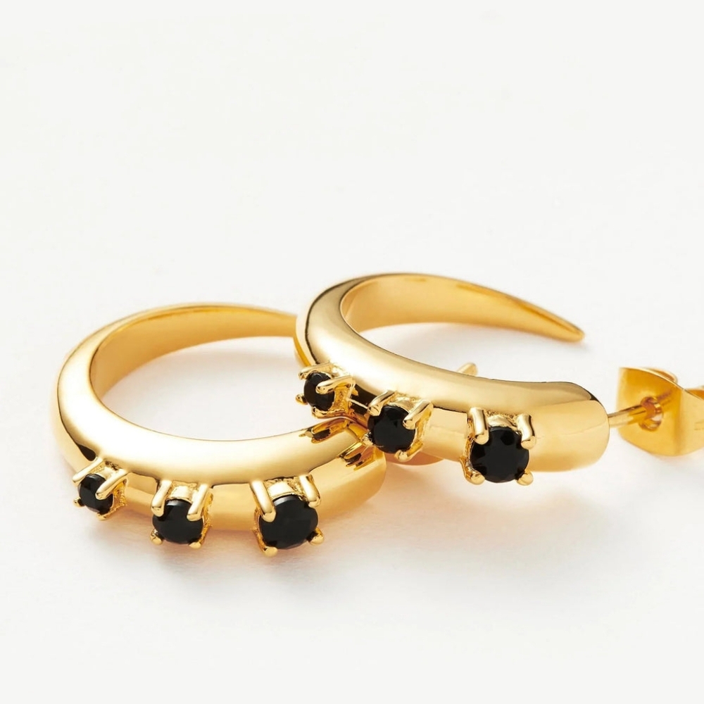 Missoma London Small Claw Hoop Earrings in Gold